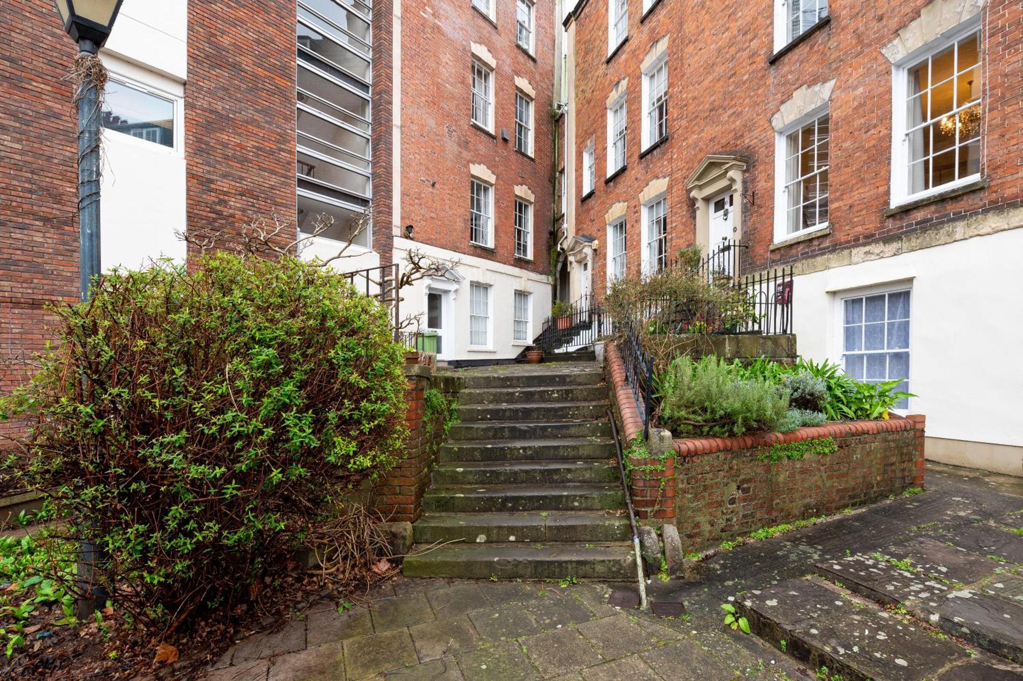 Hummingbird Maisonette By Prescott Apartments Bristol Extérieur photo